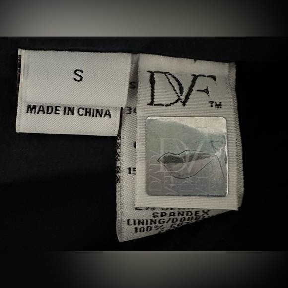 Diane von Furstenberg Kennadie Bomber Jacket Black Lace Over Navy - Picture 9 of 10